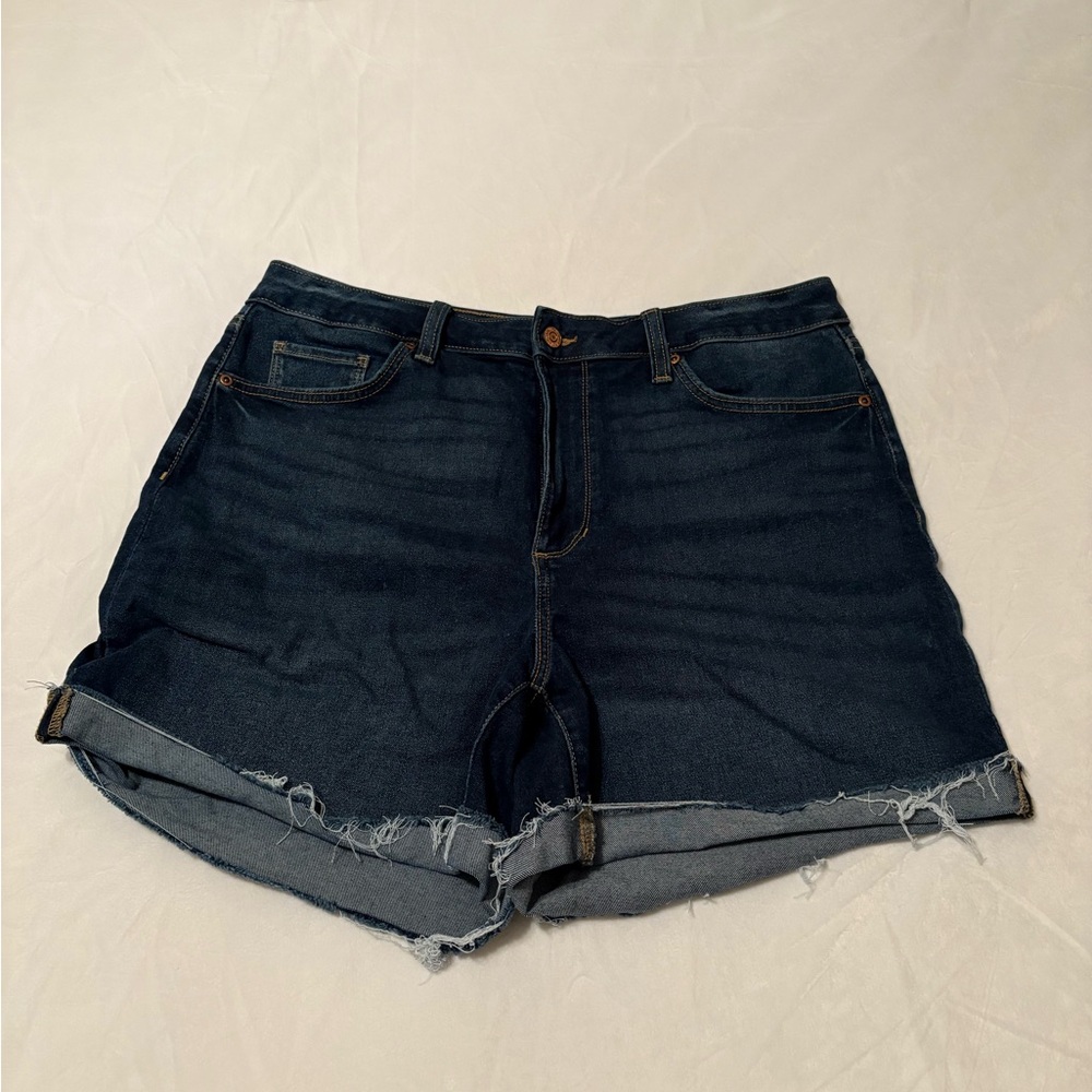 Women’s Sonoma denim shorts size 16